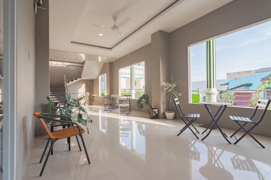 Reddoorz Plus Near Siloam Hospital Balikpapan Exterior photo